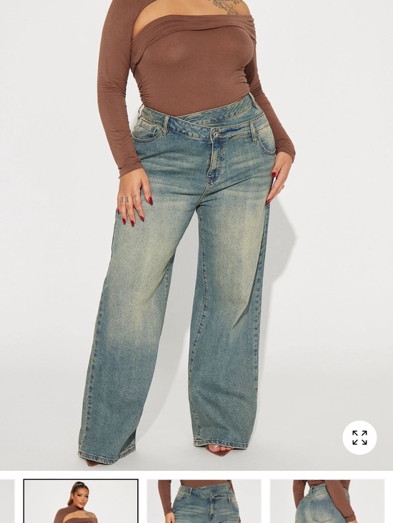 Fashion Nova Denim - Fashion Nova Distressed Wide-Leg High-Rise Jeans — Faded Blue